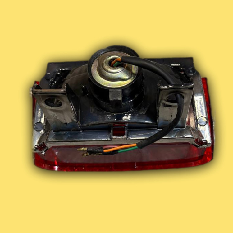 خطر عقب کامل فابریک سی جی ال