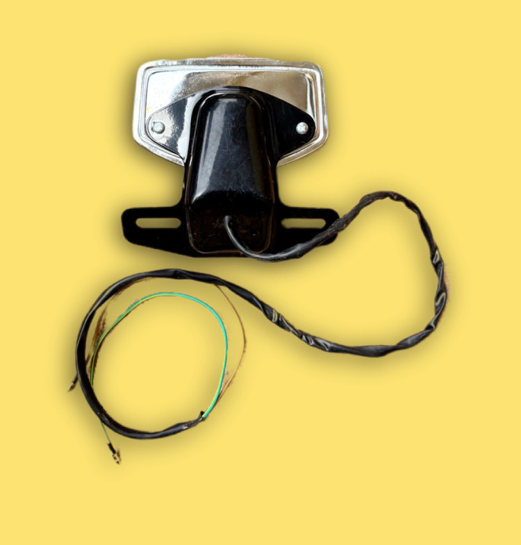 خطر عقب فابریک پیشرو پیروز ۷۰ سی سی